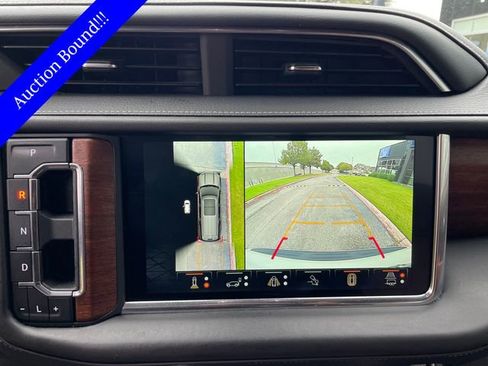 Used 2023 GMC Yukon Denali Ultimate image 21