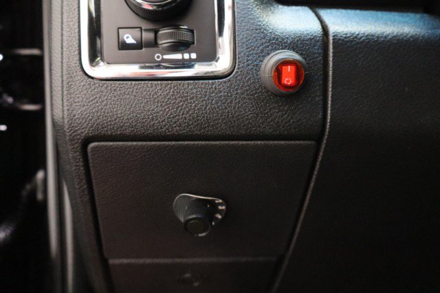 Used 2015 RAM 2500 Laramie w/ Black Appearance Group AWD/4WD image 35