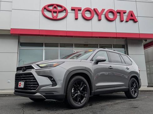 Used 2026 Toyota Grand Highlander AWD Hybrid image 31
