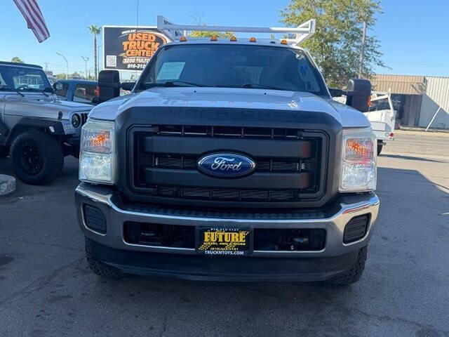 Used 2016 Ford F350 XLT AWD/4WD image 5