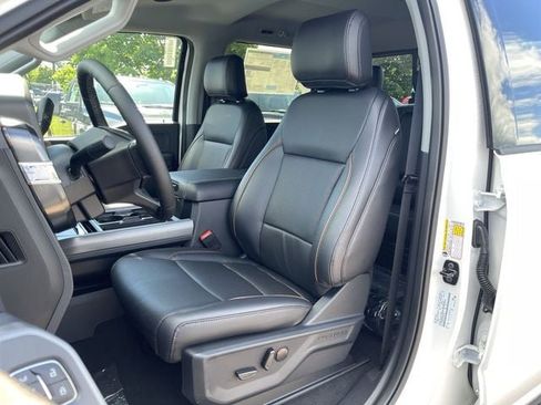 New 2026 Ford F350 Lariat w/ Black Appearance Package AWD/4WD image 22