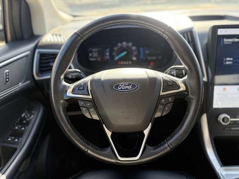 Used 2024 Ford Edge SEL AWD/4WD image 15