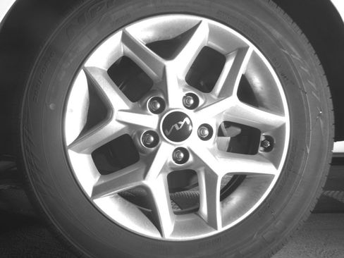 Used 2025 Kia Soul LX w/ LX Technology Package FWD image 21