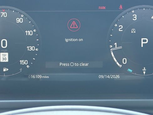 Certified 2024 Land Rover Defender 110 SE AWD/4WD image 23