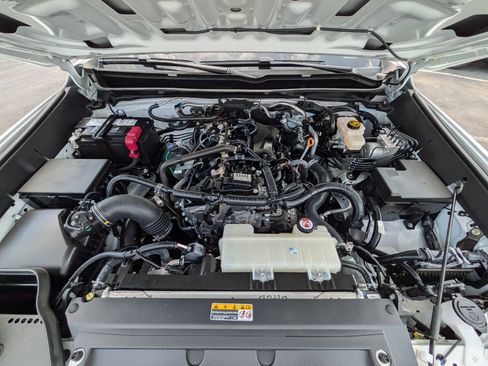 Used 2024 Toyota Tacoma TRD Off-Road w/ TRD Off Road Upgrade Package AWD/4WD image 27