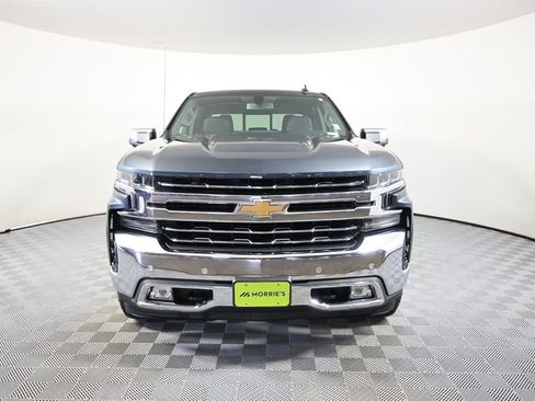 Used 2020 Chevrolet Silverado 1500 LTZ AWD/4WD image 11