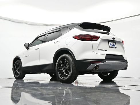 Certified 2023 Chevrolet Blazer LT w/ Convenience Package image 41