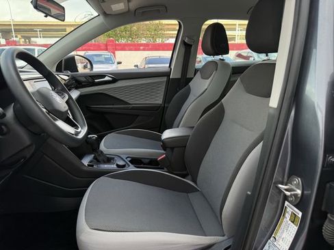 Used 2022 Volkswagen Taos S image 25