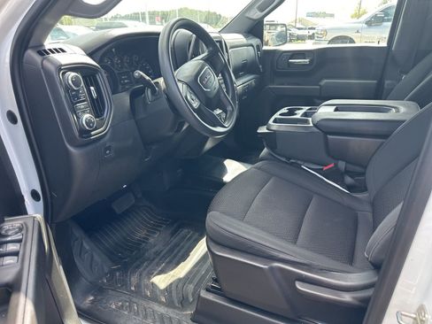 Used 2022 GMC Sierra 1500 Pro w/ Convenience Package image 7