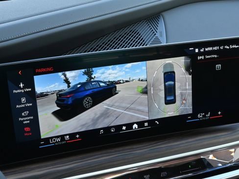 New 2026 BMW 740i image 28