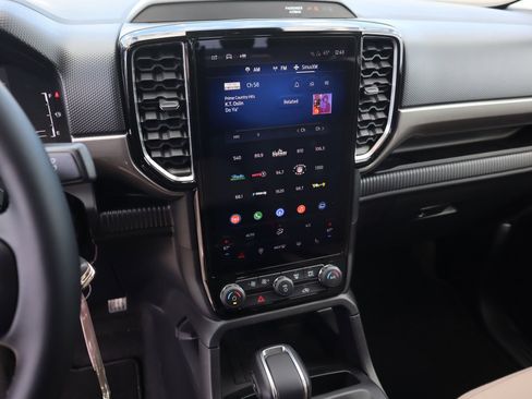 New 2025 Ford Ranger XLT w/ Equipment Group 301A High image 5