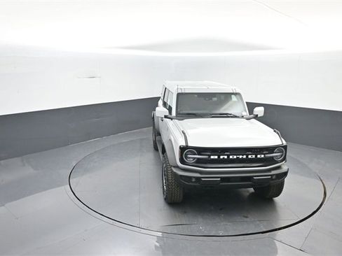 New 2026 Ford Bronco Outer Banks image 25