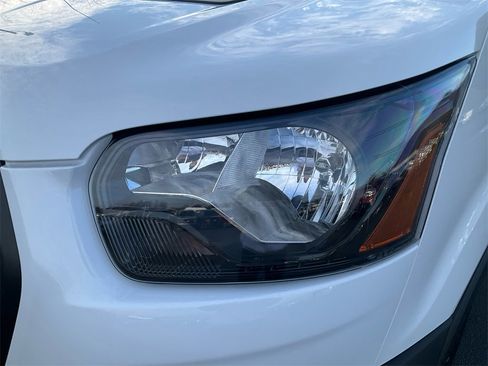 New 2026 Ford Transit 250 148 Medium Roof image 9