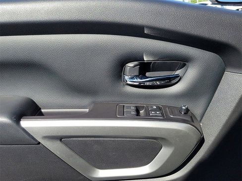 Certified 2024 Nissan Titan SV image 20