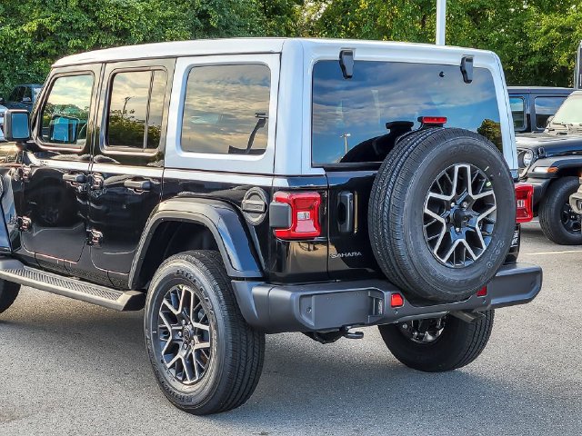 New 2027 Jeep Wrangler Unlimited Sahara AWD/4WD image 6