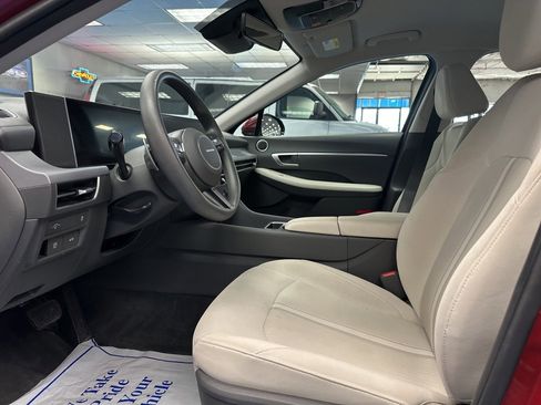 Used 2025 Hyundai Sonata SEL image 21