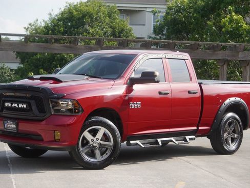 Used 2013 RAM 1500 Express AWD/4WD image 3