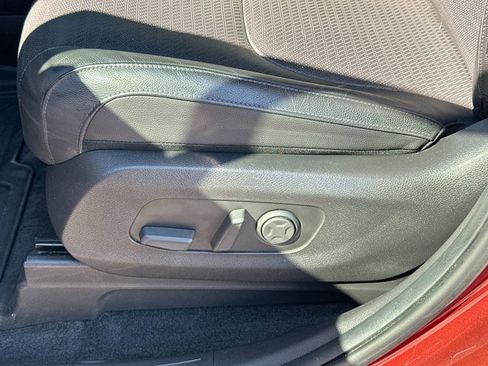 Used 2024 Kia Carnival SX Prestige image 19