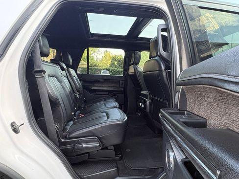 Used 2019 Ford Expedition Limited AWD/4WD image 24