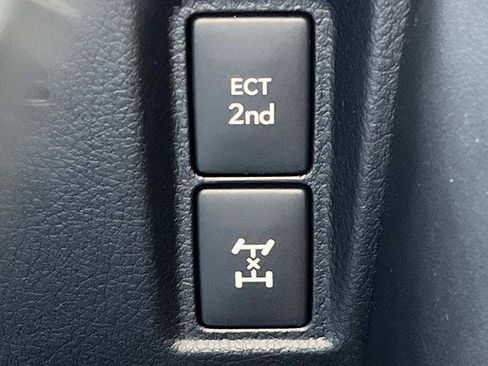 Certified 2023 Lexus GX 460 Premium w/ Premium Package AWD/4WD image 50