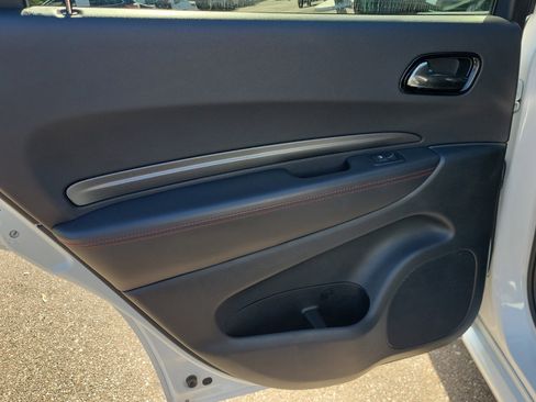 Used 2024 Dodge Durango GT image 13