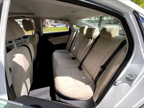 Used 2018 Honda Civic EX image 28