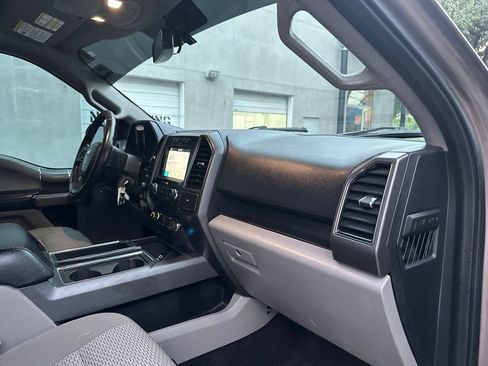 Used 2018 Ford F150 XLT w/ Equipment Group 302A Luxury AWD/4WD image 25