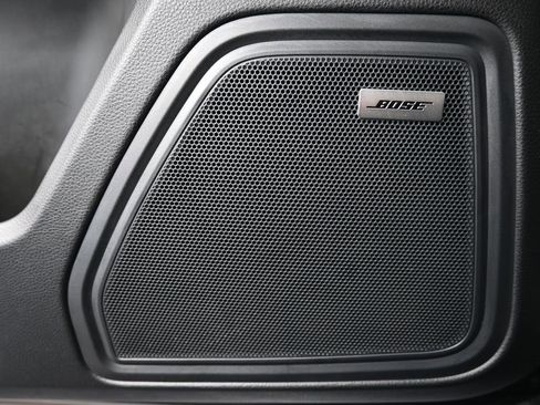 Used 2026 Porsche Macan image 17