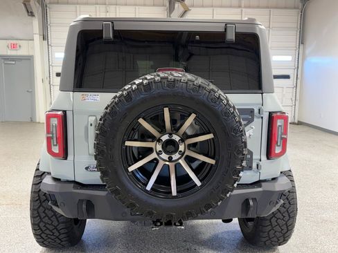 Used 2021 Ford Bronco Outer Banks AWD/4WD image 3