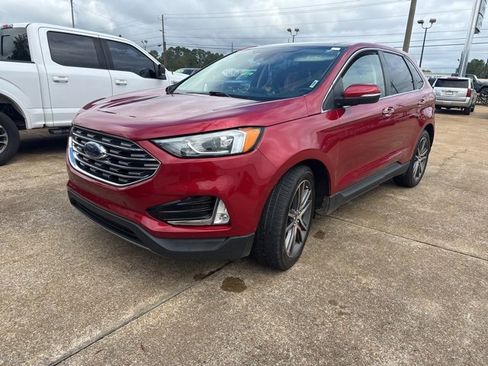 Used 2020 Ford Edge Titanium image 1