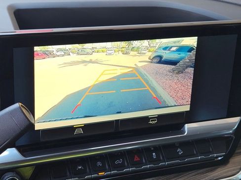 Used 2022 Chevrolet Silverado 1500 LT Trail Boss image 14