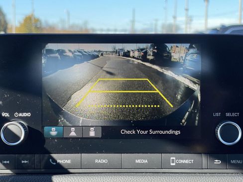 Used 2023 Honda Civic Sport image 10