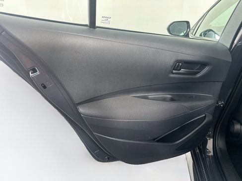 Used 2025 Toyota Corolla LE FWD image 24