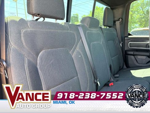 Used 2023 RAM 1500 Big Horn AWD/4WD image 18