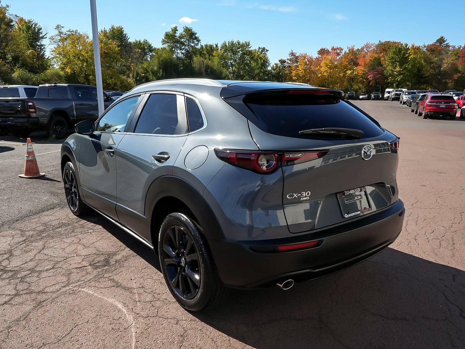 Used 2024 MAZDA CX-30 AWD 2.5 S w/ Preferred Package image 4
