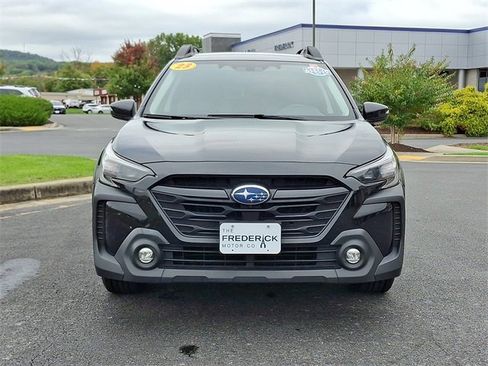 Used 2023 Subaru Outback Onyx Edition XT image 2