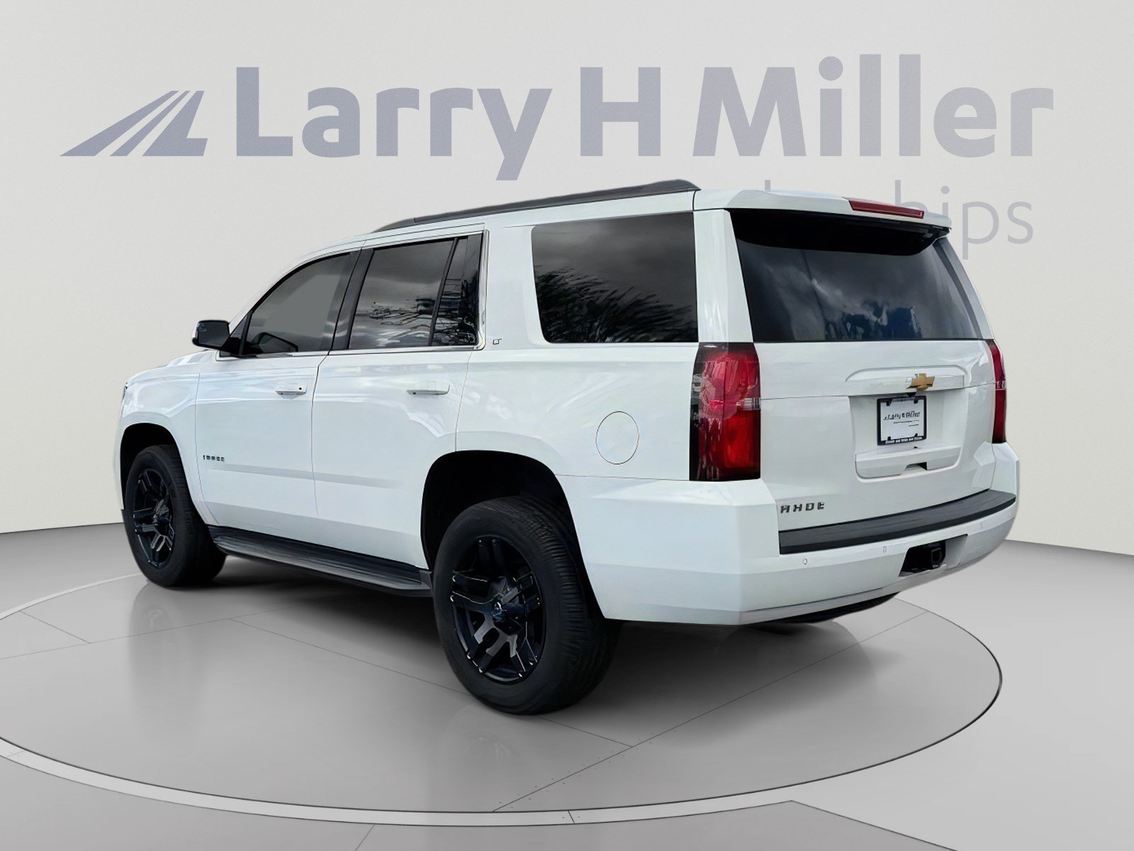 Used 2019 Chevrolet Tahoe LT AWD/4WD image 4
