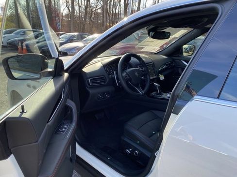 New 2024 Maserati Levante Modena Ultima image 20