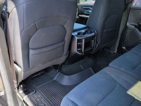 Used 2021 RAM 1500 Big Horn AWD/4WD image 18