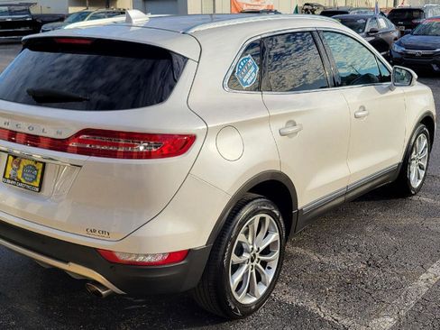 Used 2019 Lincoln MKC Select w/ Select Plus Package image 27