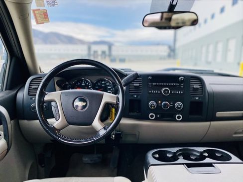 Used 2009 Chevrolet Silverado 1500 LT w/ Power Pack Plus image 12