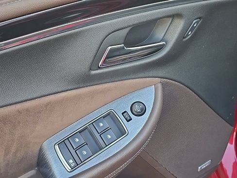 Used 2014 Chevrolet Impala LT FWD image 11