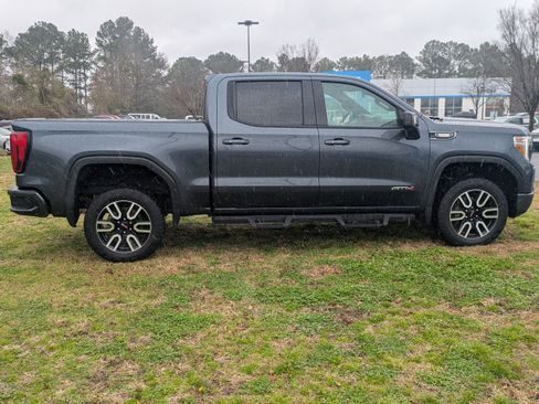 Used 2021 GMC Sierra 1500 AT4 image 3