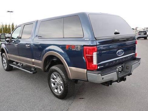 Used 2019 Ford F250 Lariat w/ Lariat Ultimate Package image 5