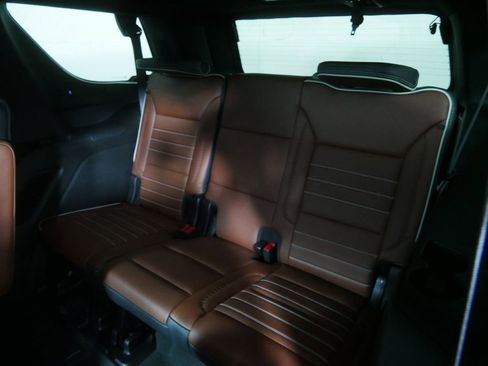 Used 2024 GMC Yukon Denali Ultimate image 19
