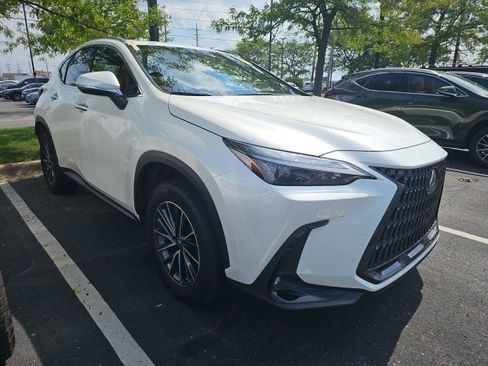 Used 2023 Lexus NX 350h AWD image 2