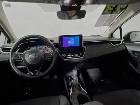 Used 2023 Toyota Corolla LE image 30