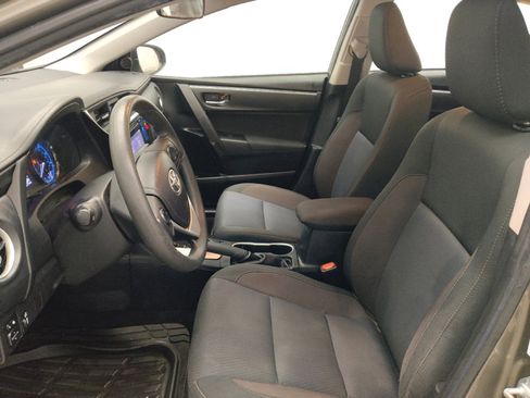 Used 2019 Toyota Corolla LE FWD image 17