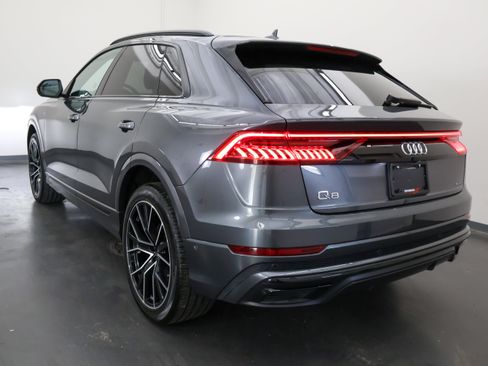 Used 2023 Audi Q8 Premium Plus w/ Premium Plus Package AWD/4WD image 5