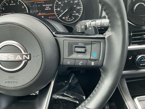 Used 2024 Nissan Pathfinder SL image 20